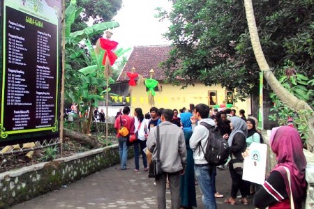 Kuliner dan Warga Bikin Penonton Ngayogjazz Betah